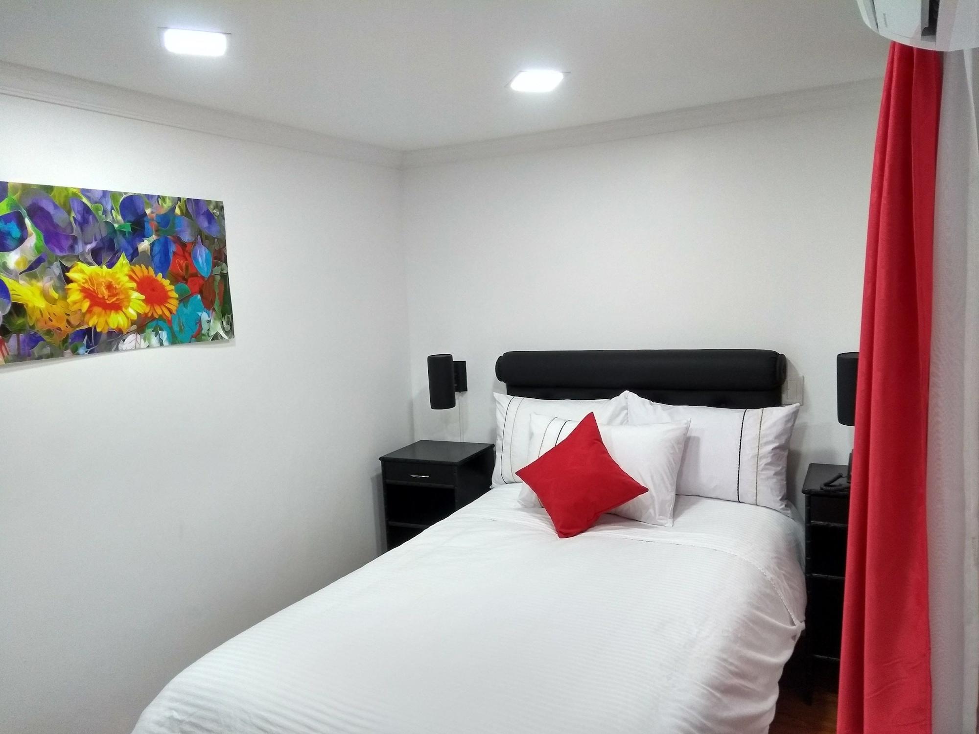 Hotel Veler Restaurante Medellin Ngoại thất bức ảnh