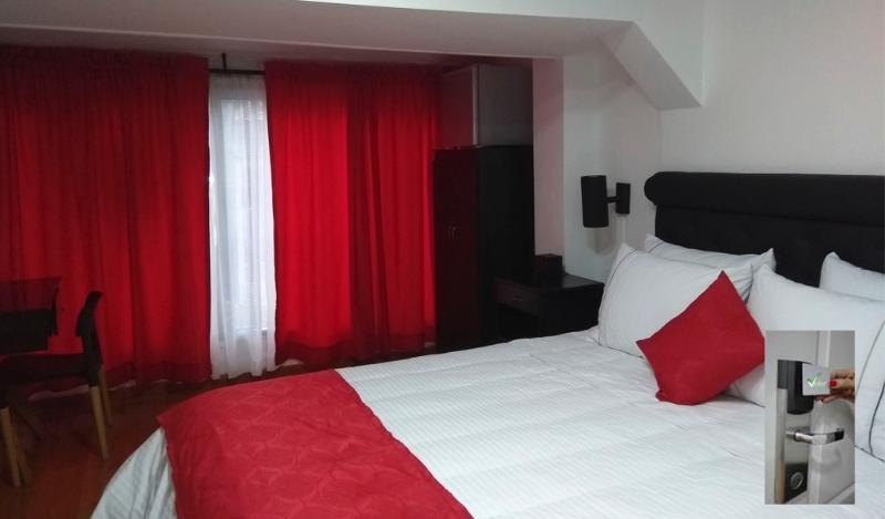 Hotel Veler Restaurante Medellin Ngoại thất bức ảnh